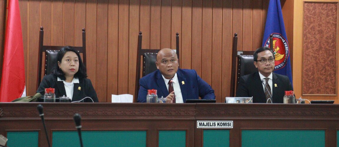 Pemeriksaan Saksi Investigator Terakhir dalam Perkara Dugaan Persekongkolan Tender RS Kabupaten Bogor